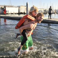 Polar Bear plunges 2022