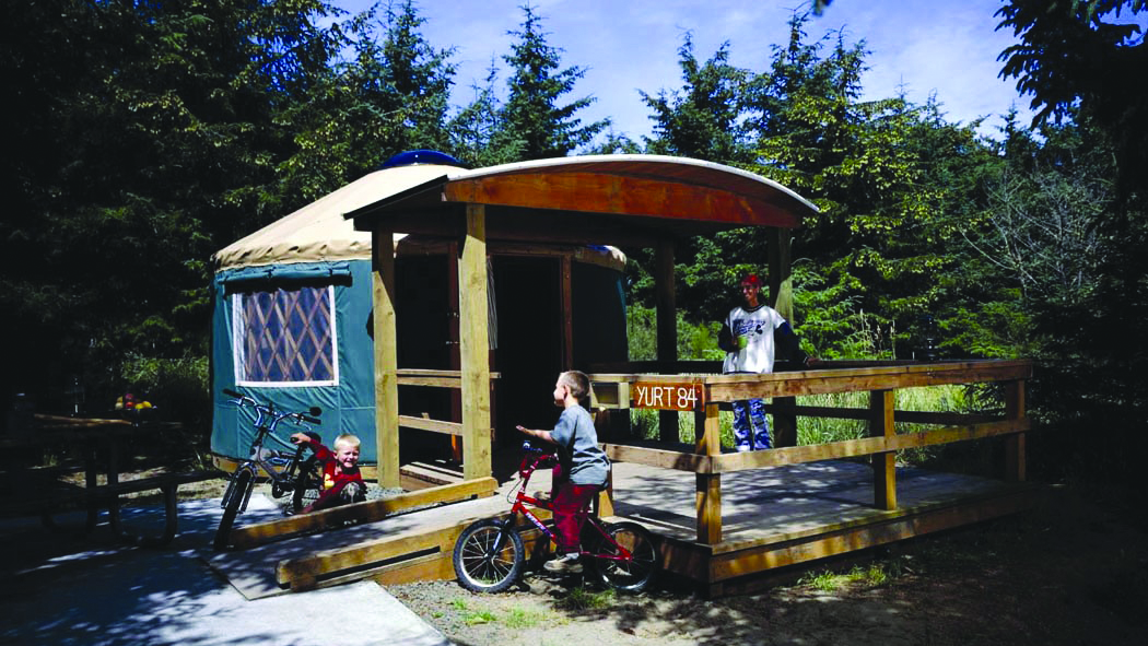 State Parks: Yurt in Cape Disappointment State Park