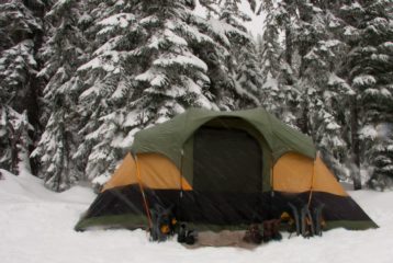 winter camping in Washington