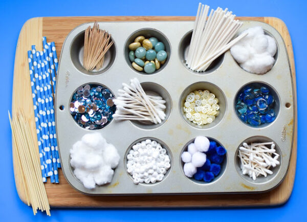 Winter playlist tinker tray