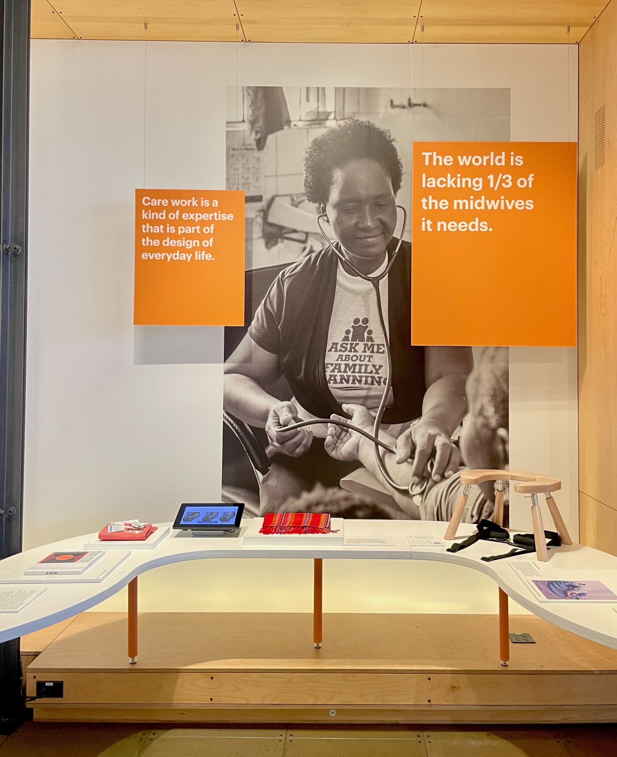 gate Designing motherhood seattke