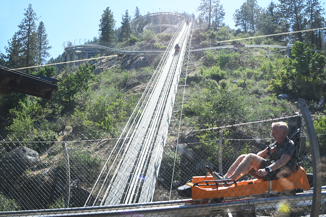 The alpine coaster starts with an uphill climb