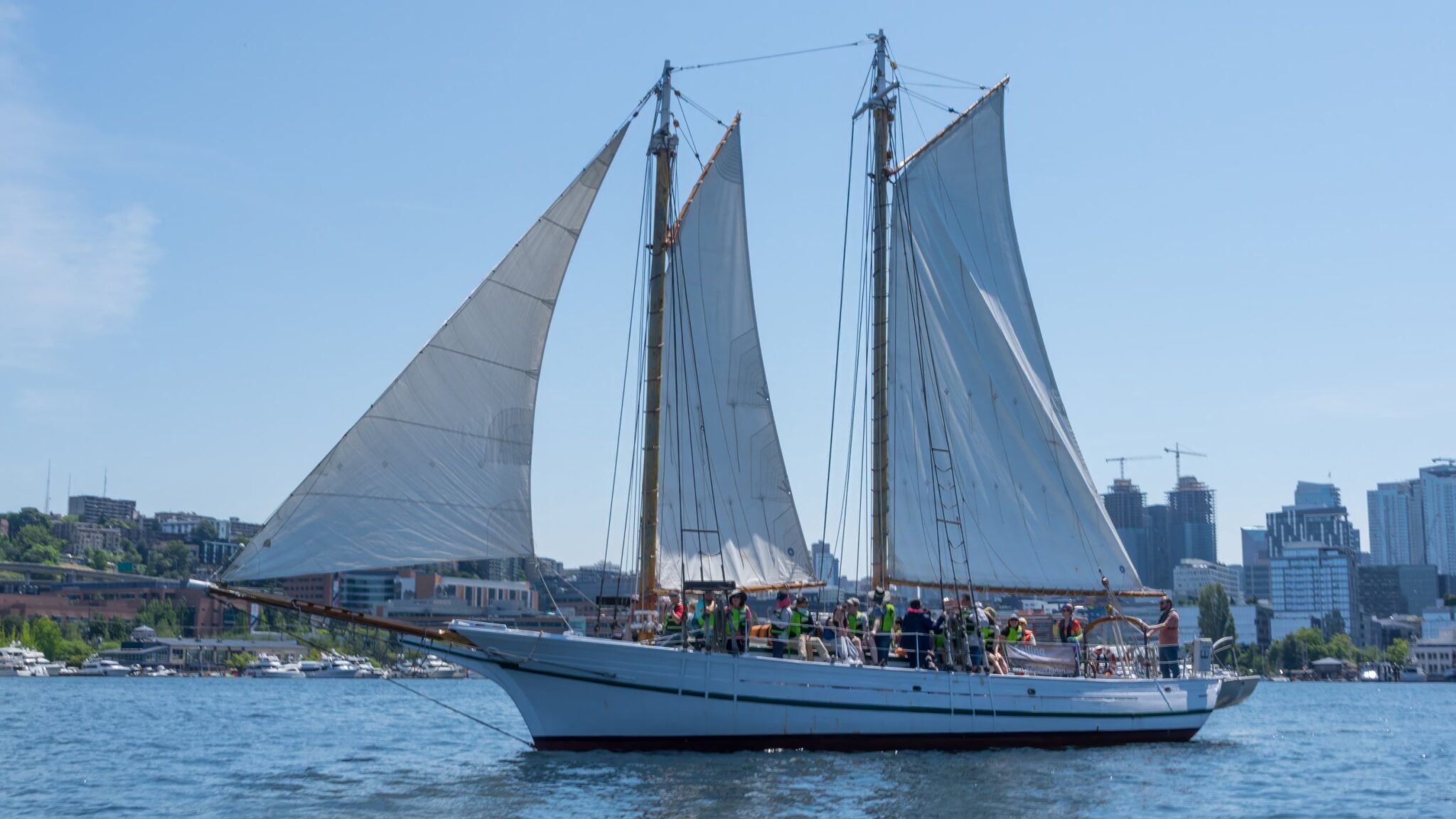 public sail center of wooden boats
