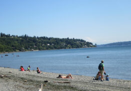 Discovery Park Summer Free Shuttle to the Beach