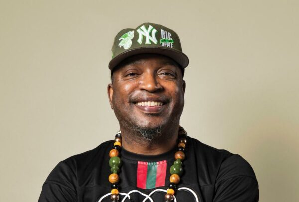 Paraeducator Ronnue McThomas