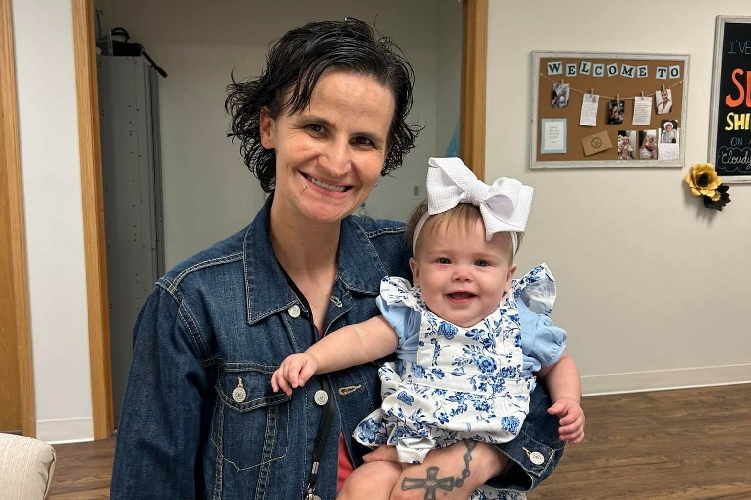 helping other moms Hero