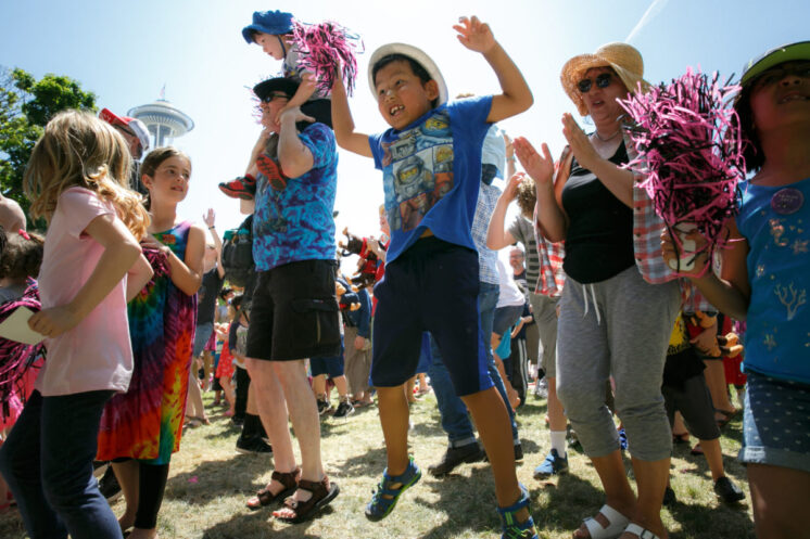 NW FOLKLIFE from 2017
