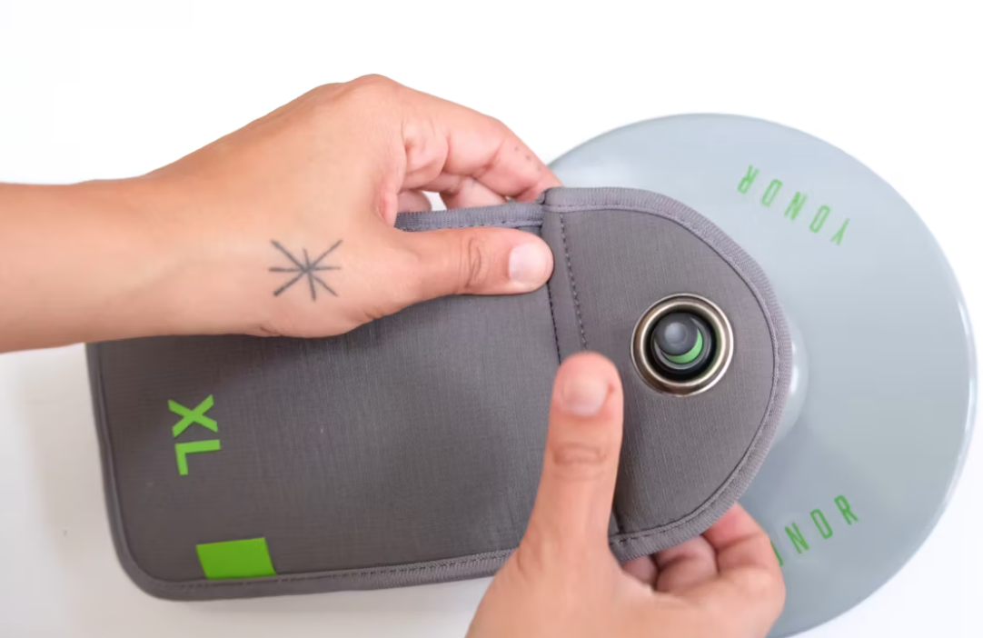 Yonder phone locking pouch