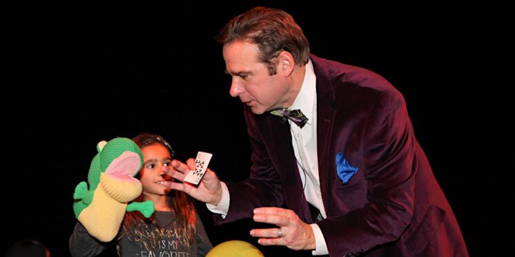 halloween magic show
