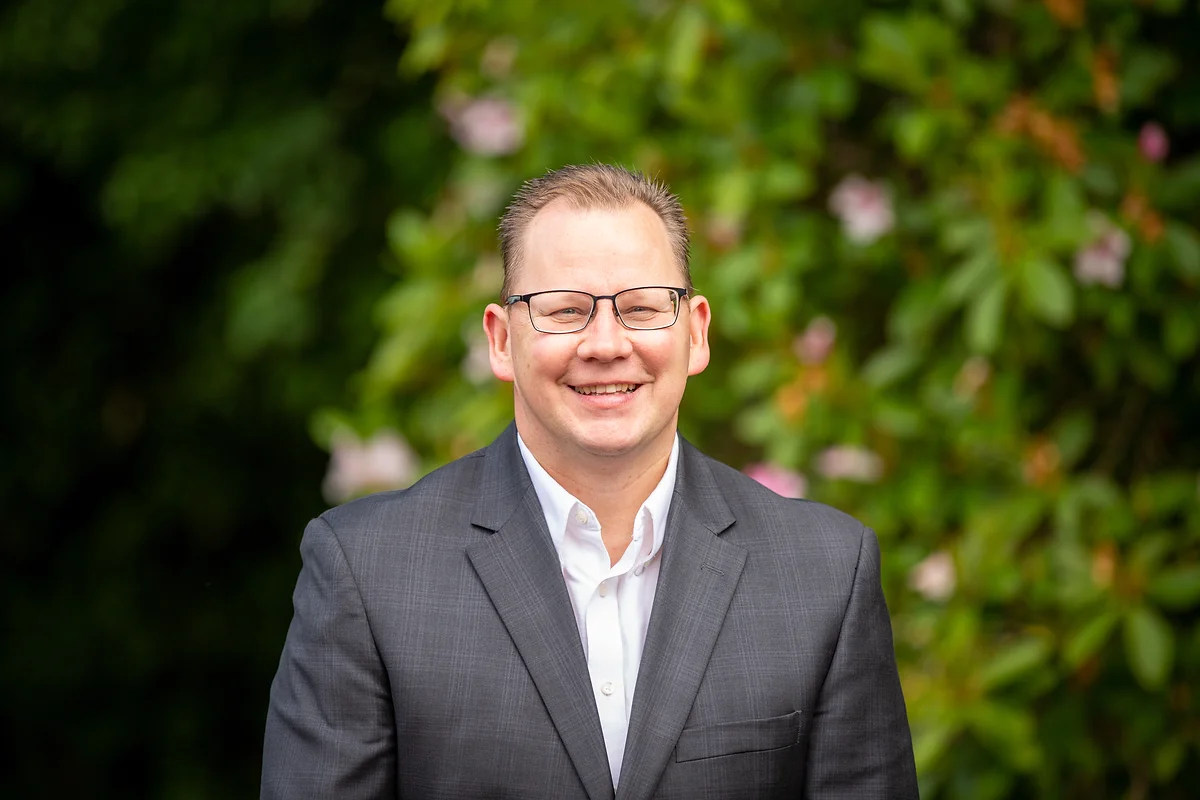 Reykdal leading Washington superintendent race