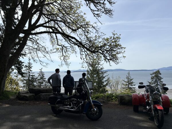 Roadside viewpoint along Chuckanut Drive