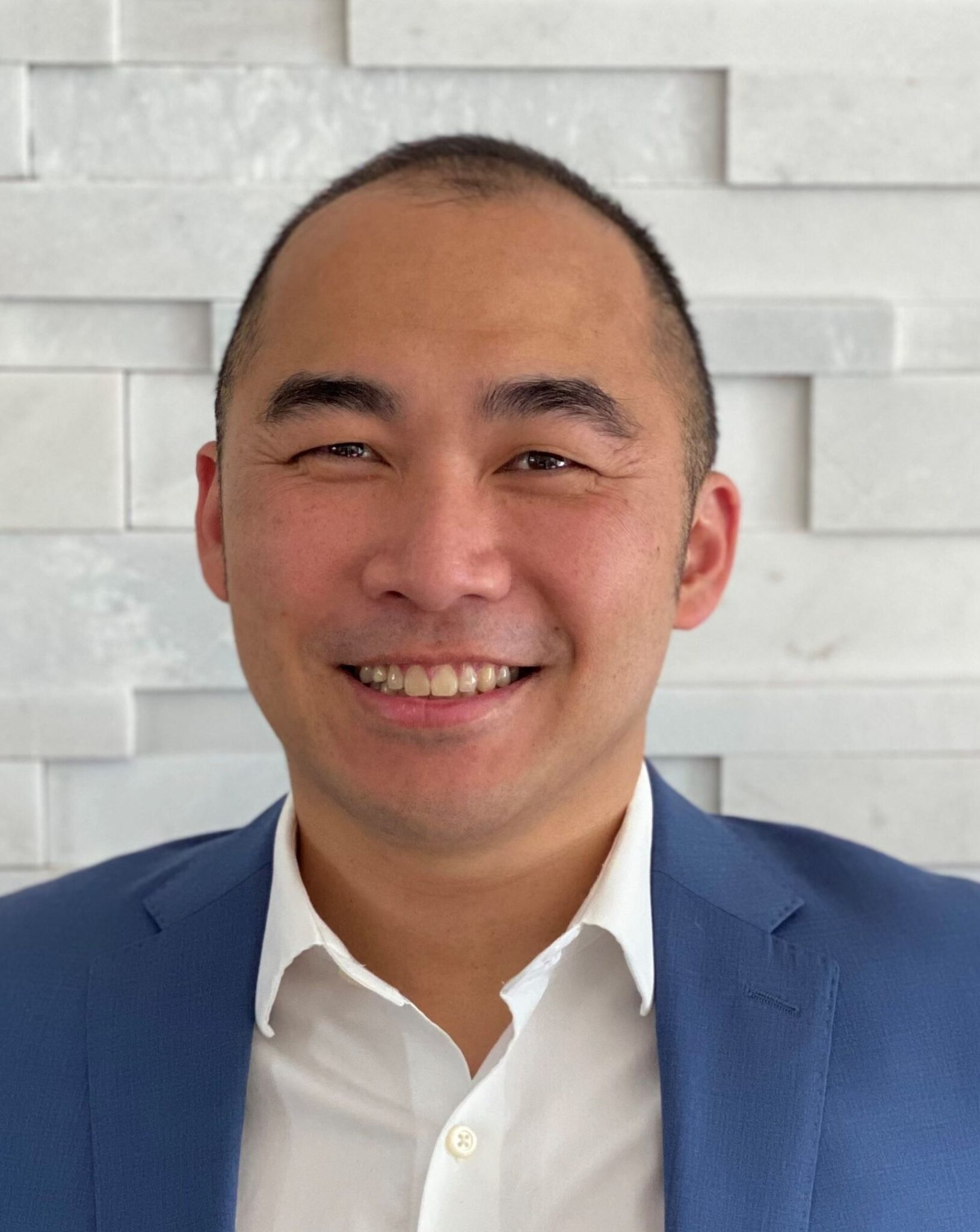 Dr. Eric Chow