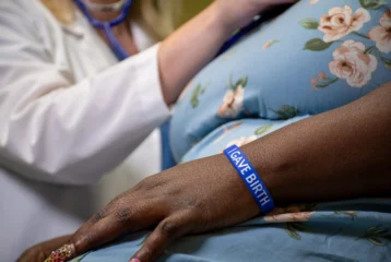 postpartum wristbands Washington